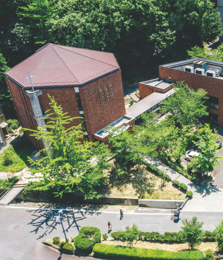 広島女学院大学（チャペル）